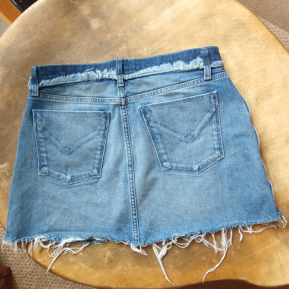 Hudson Jeans Denim - HUDSON Jeans 28 Fray Custom Vivid Denim Skirt